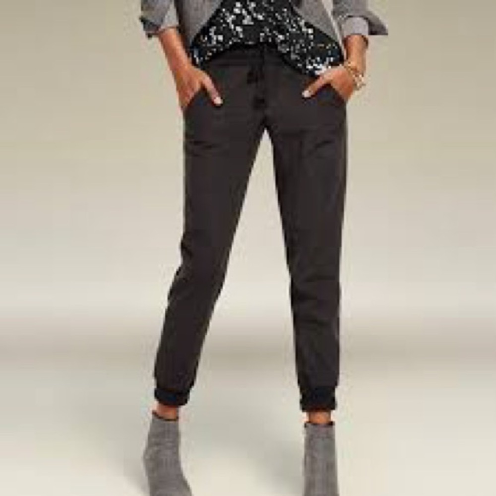 Cabi Marathon Jogger EUC